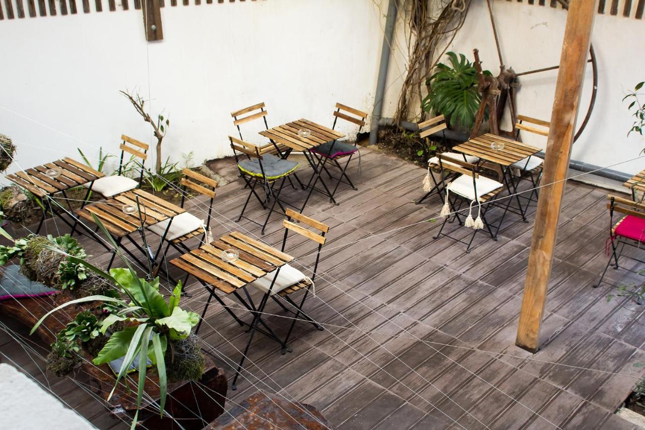 Feel at Home Guest House Ovar Buitenkant foto