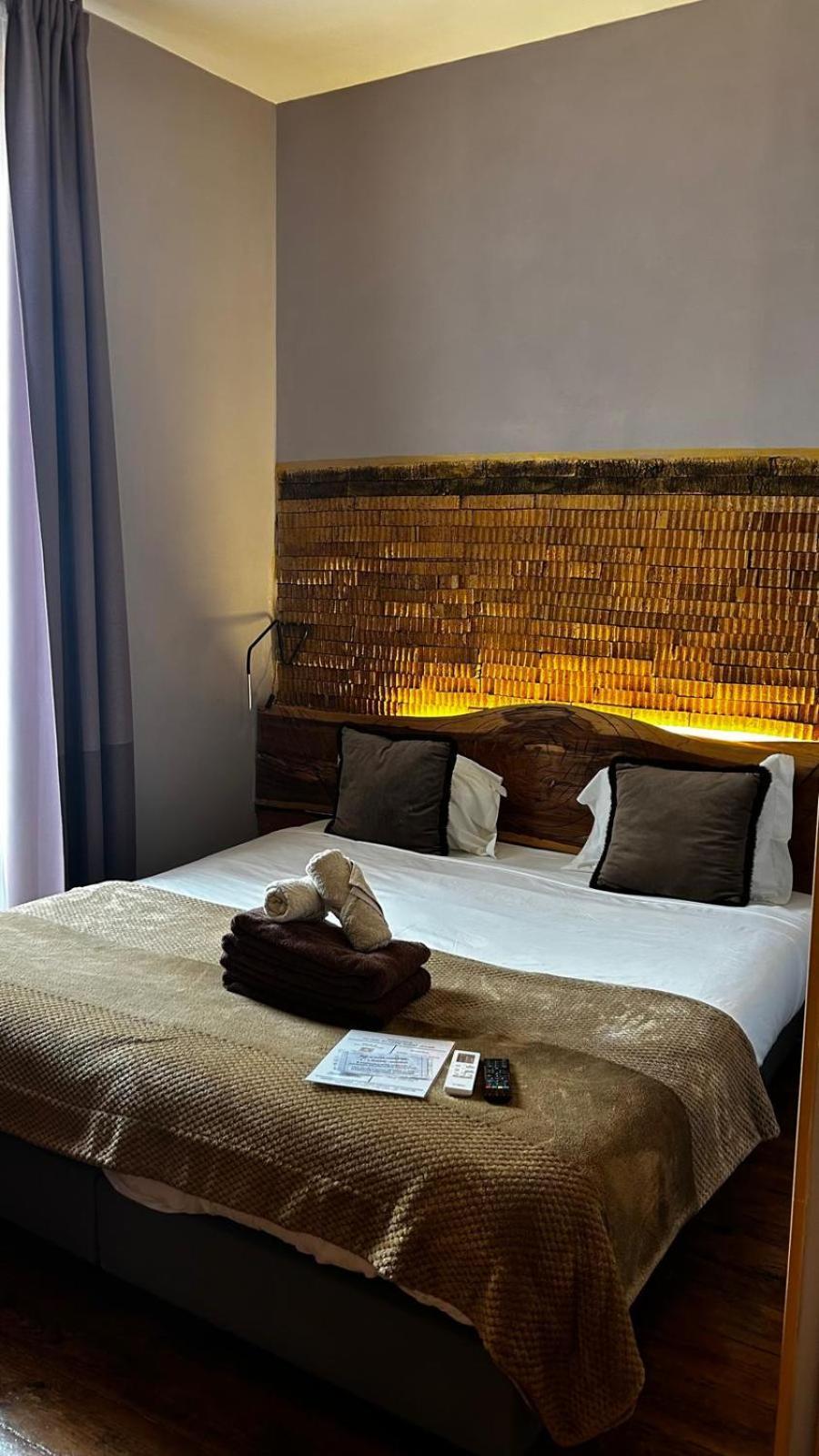 Feel at Home Guest House Ovar Buitenkant foto
